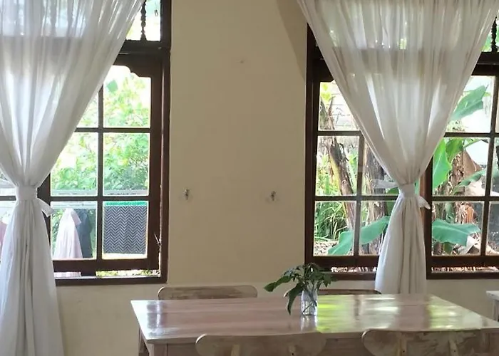 Alloggio in famiglia Rumah Sedana *